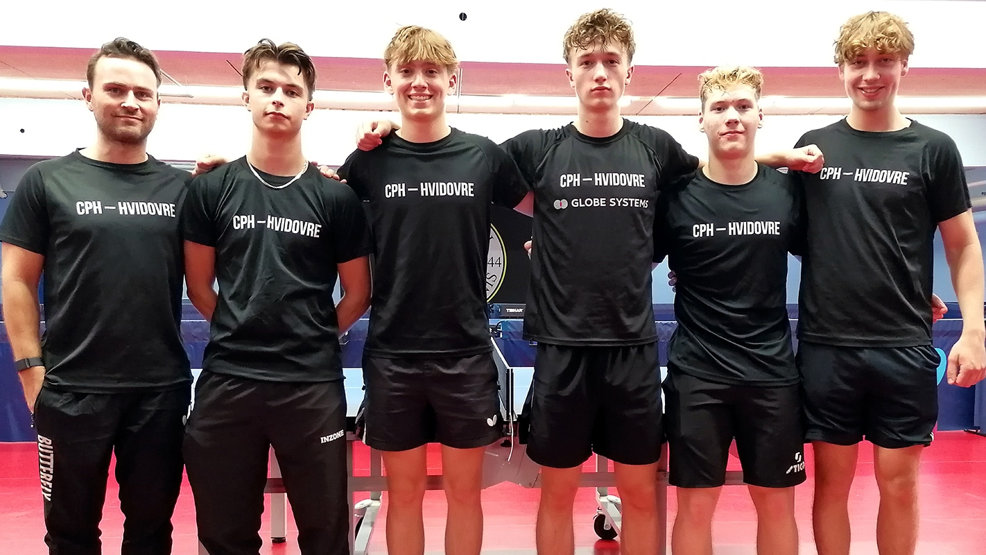CPH - Hvidovre 1, fra venstre:Elite træner, Mads Jørgensen, Mikkel Emborg, Erik Høier, Oliver Skouboe Berntsen, Martin Frøseth (Norge), Theo Dyekjær